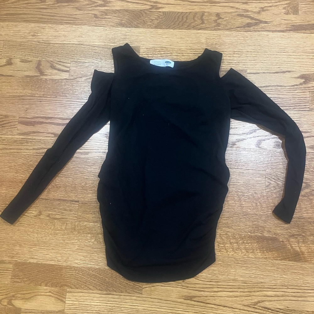 Old Navy Maternity Black Cold Shoulder Long Sleeve Top
